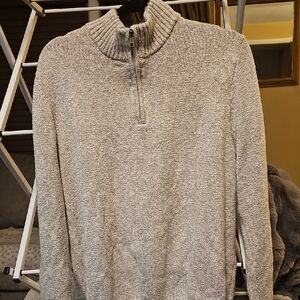 Men's Classic Zip-Up Sweater in Gray